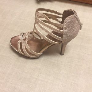 Gold sparkle high heel